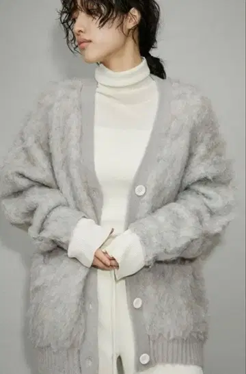 퍼 니트 V넥 가디건