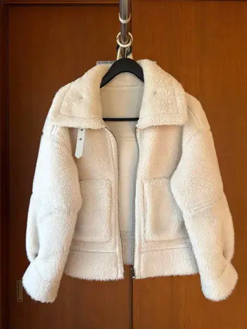 SNIDEL 리버서블 보아 봄버 자켓