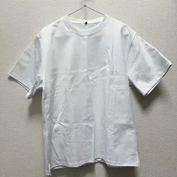 미사용 새상품 돈키 엘리펀트 T셔츠 M 화이트 블랙 2장 세트