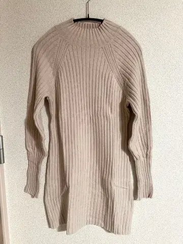 스나이델 리브 타이트 미니 니트 원피스