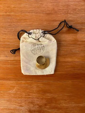 after shave club gold ring
