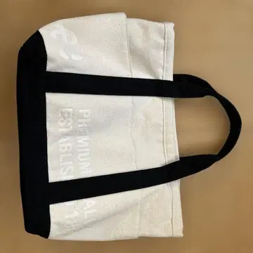 Lee 토트백 화이트/블랙