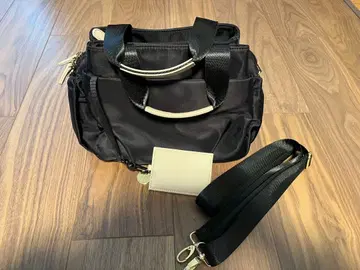 새상품급 숄더 토트백 여성용 포켓 다수 출퇴근 경량 수납력 발군