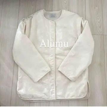 엘르 Alumu 화이트 아우터 자카드 깃털 패턴