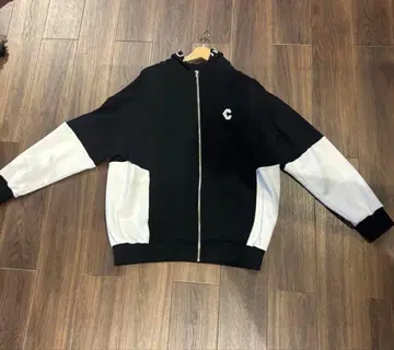 크로노스 후드티