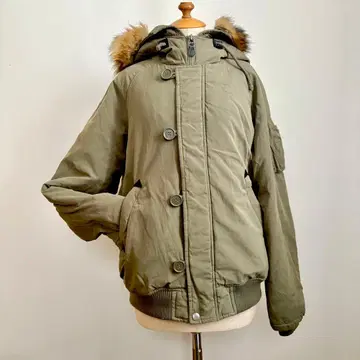 MOUSSY 2WAY 퍼/보아 라이너 포함 밀리터리 블루종 카키 새상품급