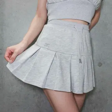 Darich 플리츠 맨투맨 미니 스커트