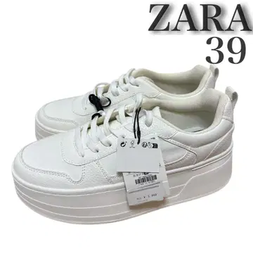 새상품 ZARA 자라 인기 스니커즈 통굽 화이트 39