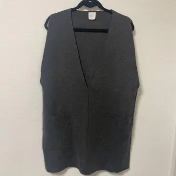 Spick & Span 그레이 슬리브리스 베스트