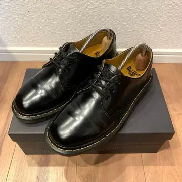 닥터마틴 1461 3홀 UK6(25cm)