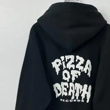PIZZA OF DEATH 로고 지퍼 후드티 블랙