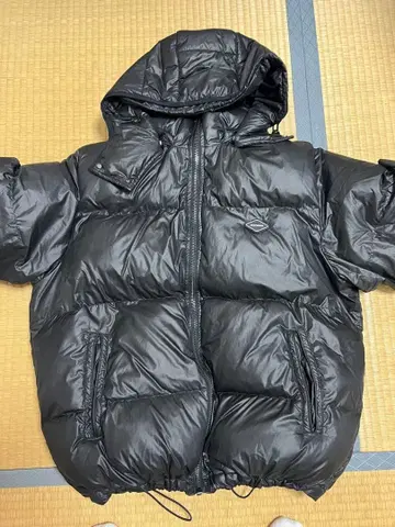 UNKNOWN london 다운 자켓