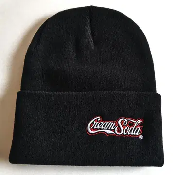 [새상품] 핑크 드래곤 / Cream Soda 커시브 로고 자수 비니