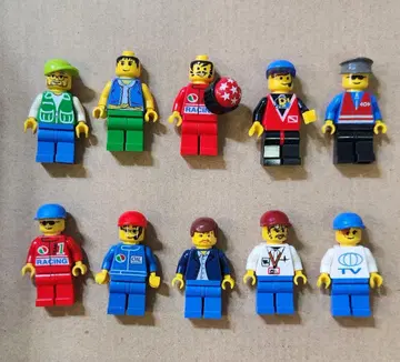 LEGO 미니 피규어 레트로 세트 30