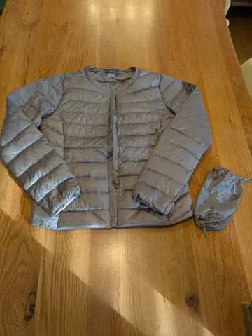 UNIQLO 울트라 라이트 다운 컴팩트 자켓 S 수납 봉투 포함