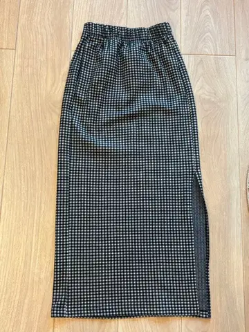 x-girl 체크 무늬 타이트 스커트