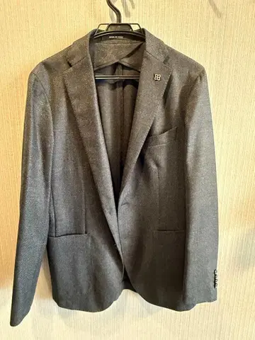 딸리아또레 TAGLIATORE 자켓