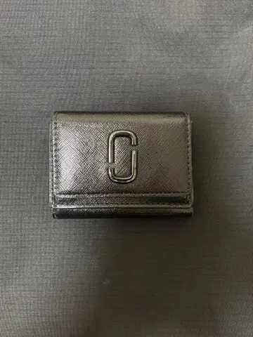 마크 제이콥스 3단 폴더형 지갑