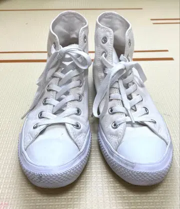 컨버스 화이트 하이컷 스니커즈