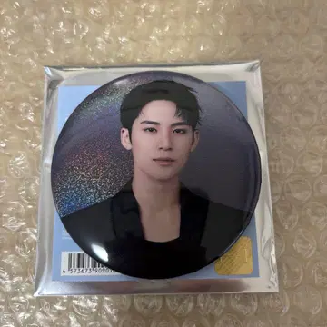 SEVENTEEN NEW_ IN JAPAN 캔뱃지 민규