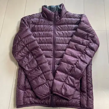 유니클로 UNIQLO 울트라 라이트 다운 S 와인 레드