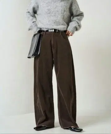 [ 새상품 ] 프릭스스토어 한정판 코듀로이 커브 팬츠