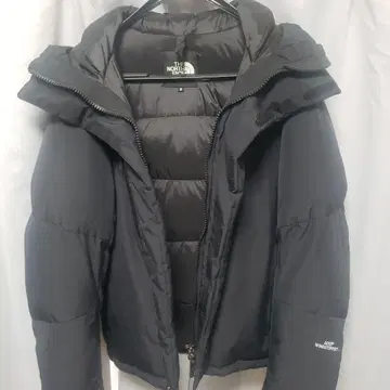 THE NORTH FACE 블랙 다운 자켓