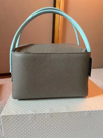 [화소물 사쿠라] 가죽 핸드백 스카이블루 핸들