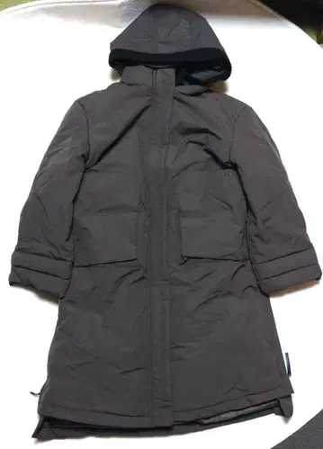 Boujeloud 카키 후드 부착 충전솜 롱 자켓