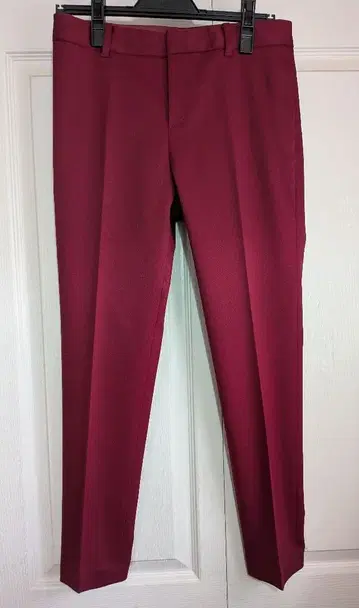 Tomorrowland Ballsey 버건디 슬림핏 팬츠