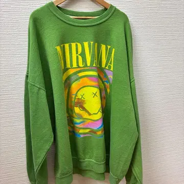 [ 구제 의류 ] NIRVANA 그린 맨투맨 L/XL