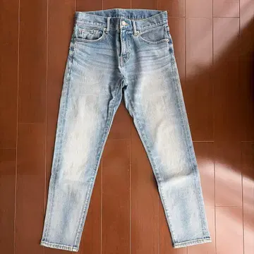 [ 새상품급 ] SHIPS 슬림 테이퍼트 데님 라이트 블루 XXS