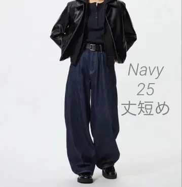 [미사용 새상품] 유니클로 배기 커브 진스 25 네이비 기장 짧음