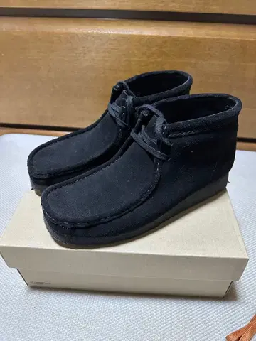 Clarks Wallabee 블랙