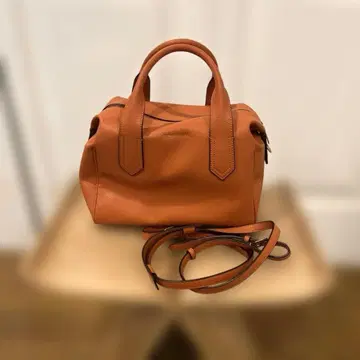 Charlies & keith 거의 미사용품 오렌지 컬러 백