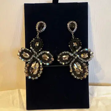 Swarovski 크리스탈 귀걸이