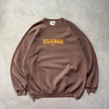 엑스라지 맨투맨 올드 브라운 맨투맨