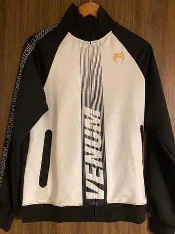 VENUM 트랙 자켓 화이트/블랙 저지 세트
