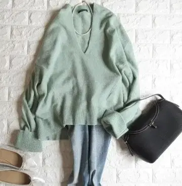 투모로우랜드 맥피 울 오버 사이즈 니트 민트 그린