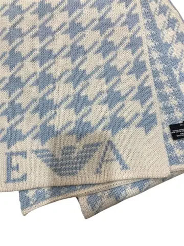 EMPORIO ARMANI 하운드 투스 패턴 니트 머플러