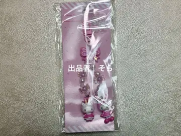 mezzo piano x 산리오 캐릭터즈 키링 키티