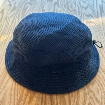 GOODENOUGH 메쉬 햇 네이비