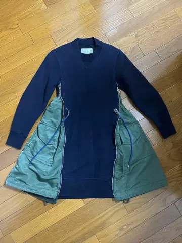 [ 기간 한정 가격 인하 ] sacai MA-1 맨투맨 원피스