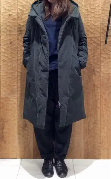 파드칼레 pasdecalais 후드 부착 다운 자켓 더블 지퍼