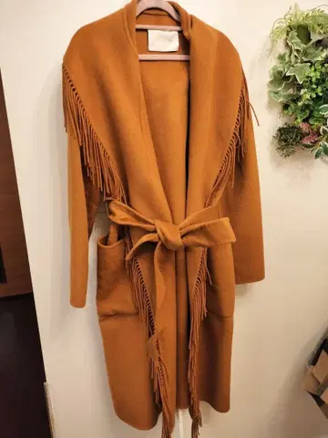 그레이스 콘티넨탈 프린지 장식 브라운 롱 코트