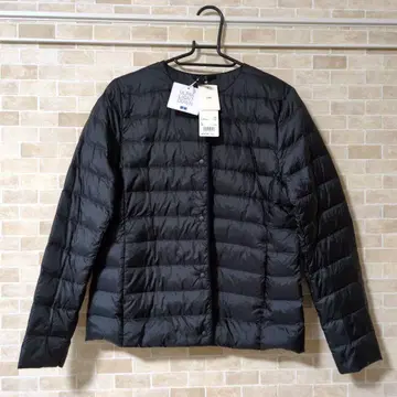 새상품 유니클로 울트라 라이트 다운 블랙 L