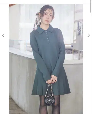 SNIDEL 신상 카라 플리츠 컷 미니 원피스