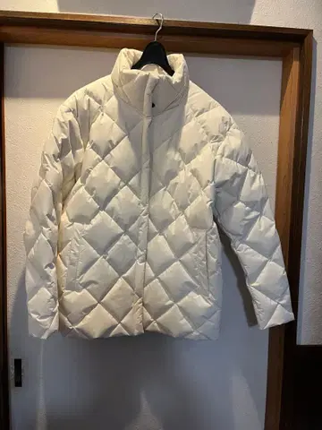 PYRENEX 피레넥스 다운 자켓 VALLEY 베리