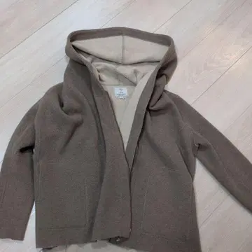 23구 온워드 후드 부착 코트 38