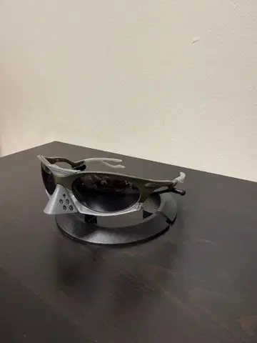 Oakley Plantaris Latitude Collection